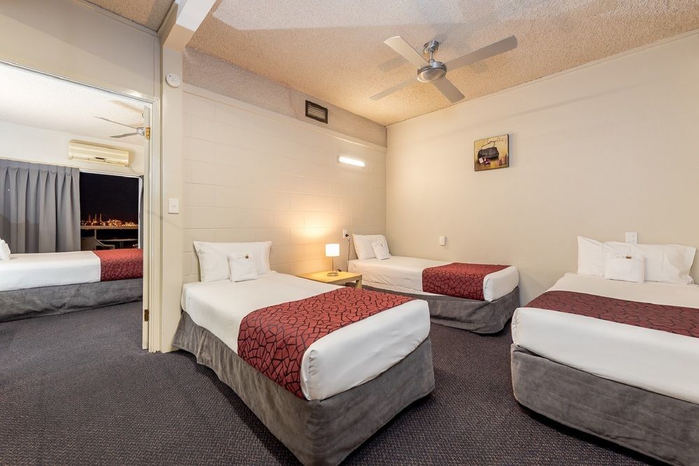 Camelot Motel Gladstone Exterior foto
